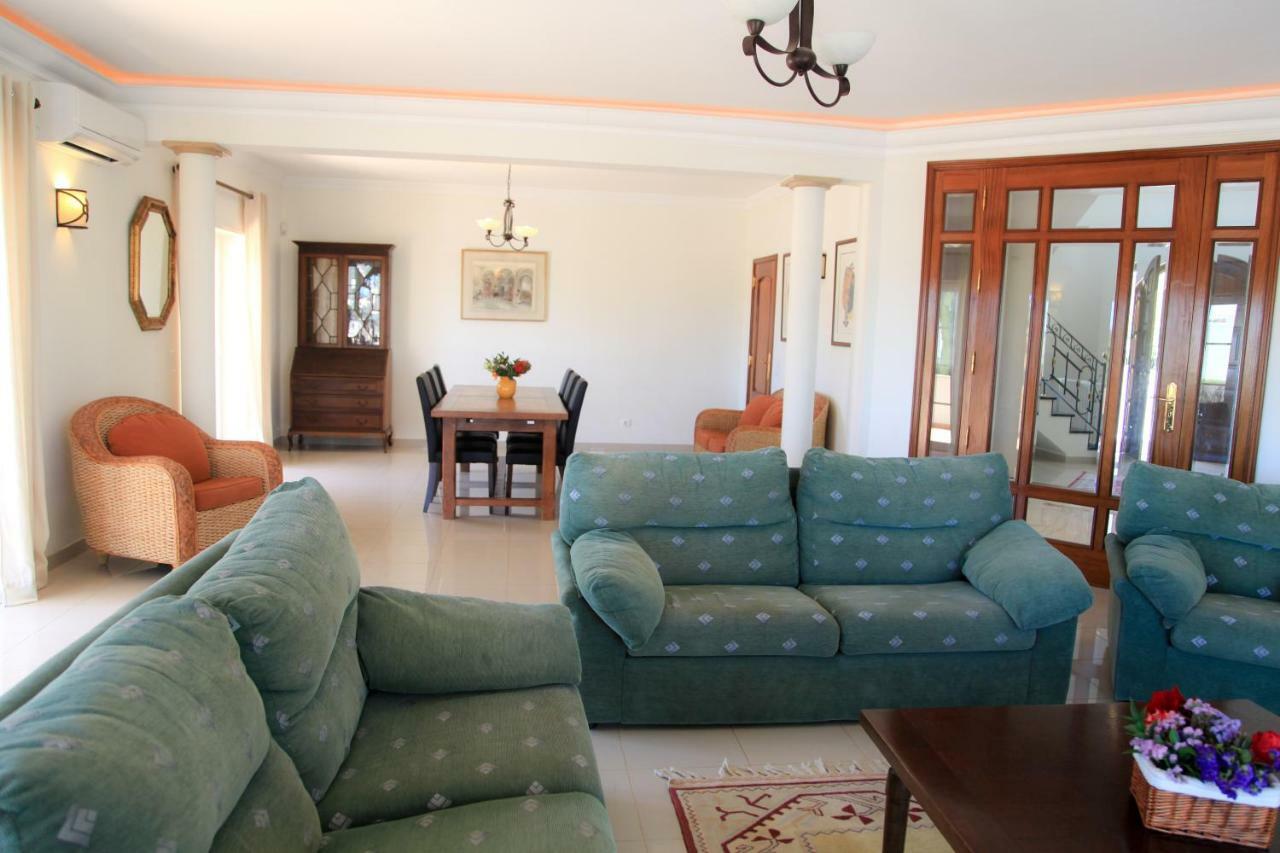 Casa Clementina Villa ลากอส ภายนอก รูปภาพ