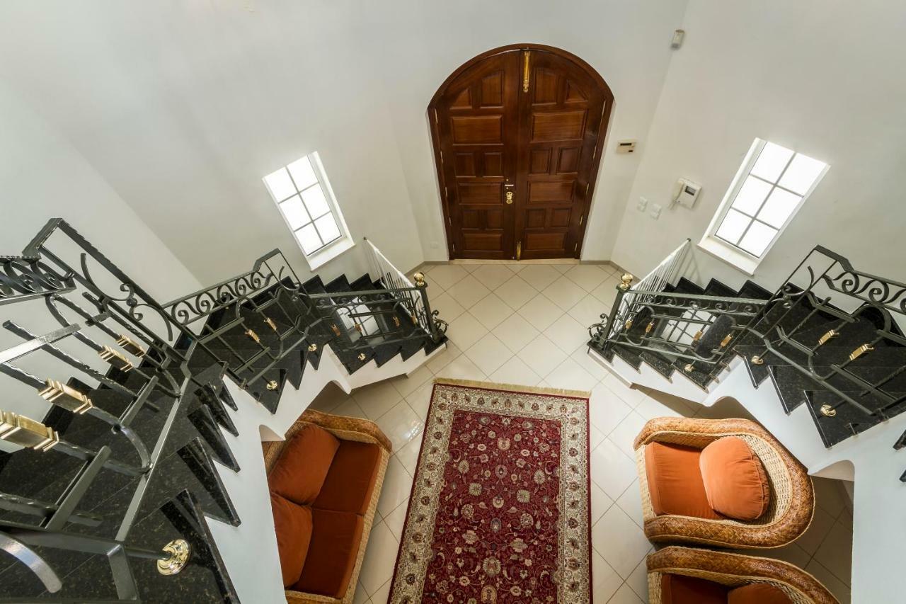 Casa Clementina Villa ลากอส ภายนอก รูปภาพ