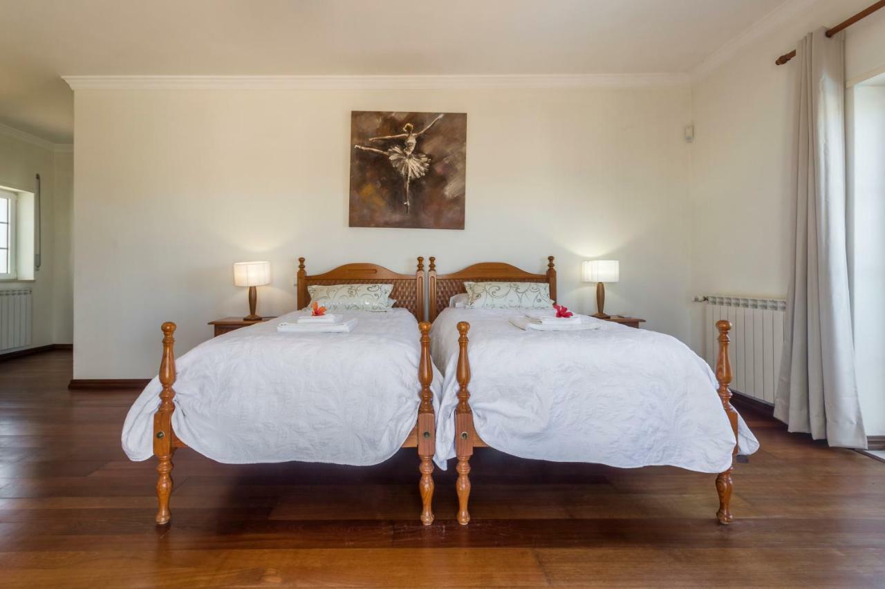 Casa Clementina Villa ลากอส ภายนอก รูปภาพ